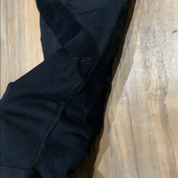 Forever 21 mesh workout leggings - Picture 2 of 3